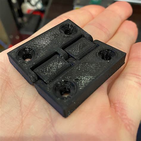 Revolutionize Your Projects with 3D Printed Locking Hinges